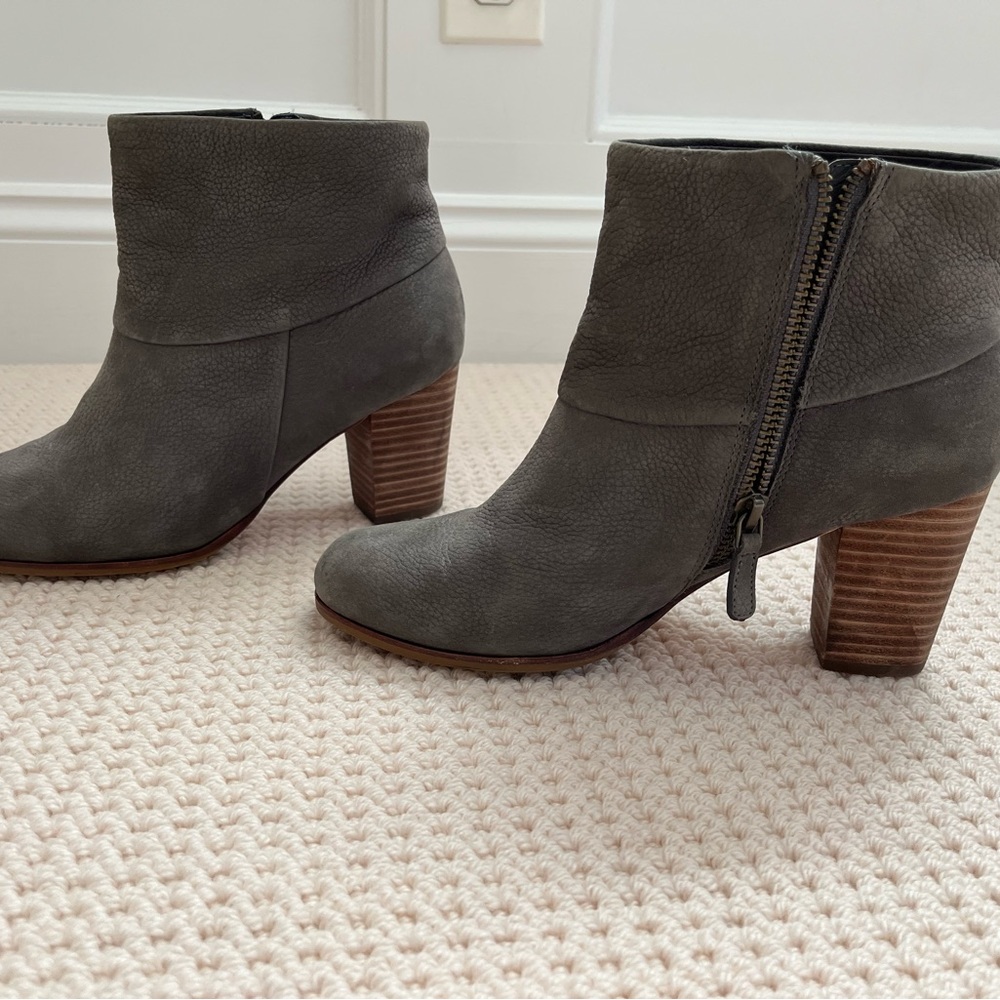 Cole Haan Cassidy Bootie size 7